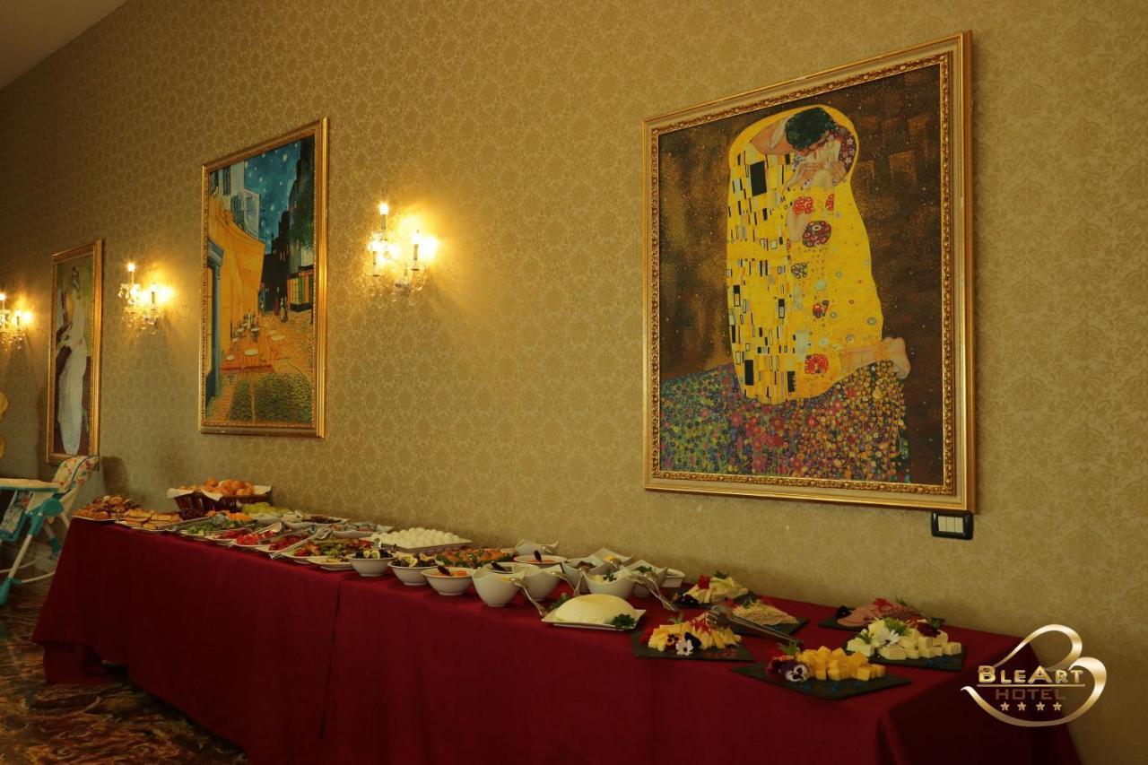Hotel Bleart Škalngur Екстериор снимка