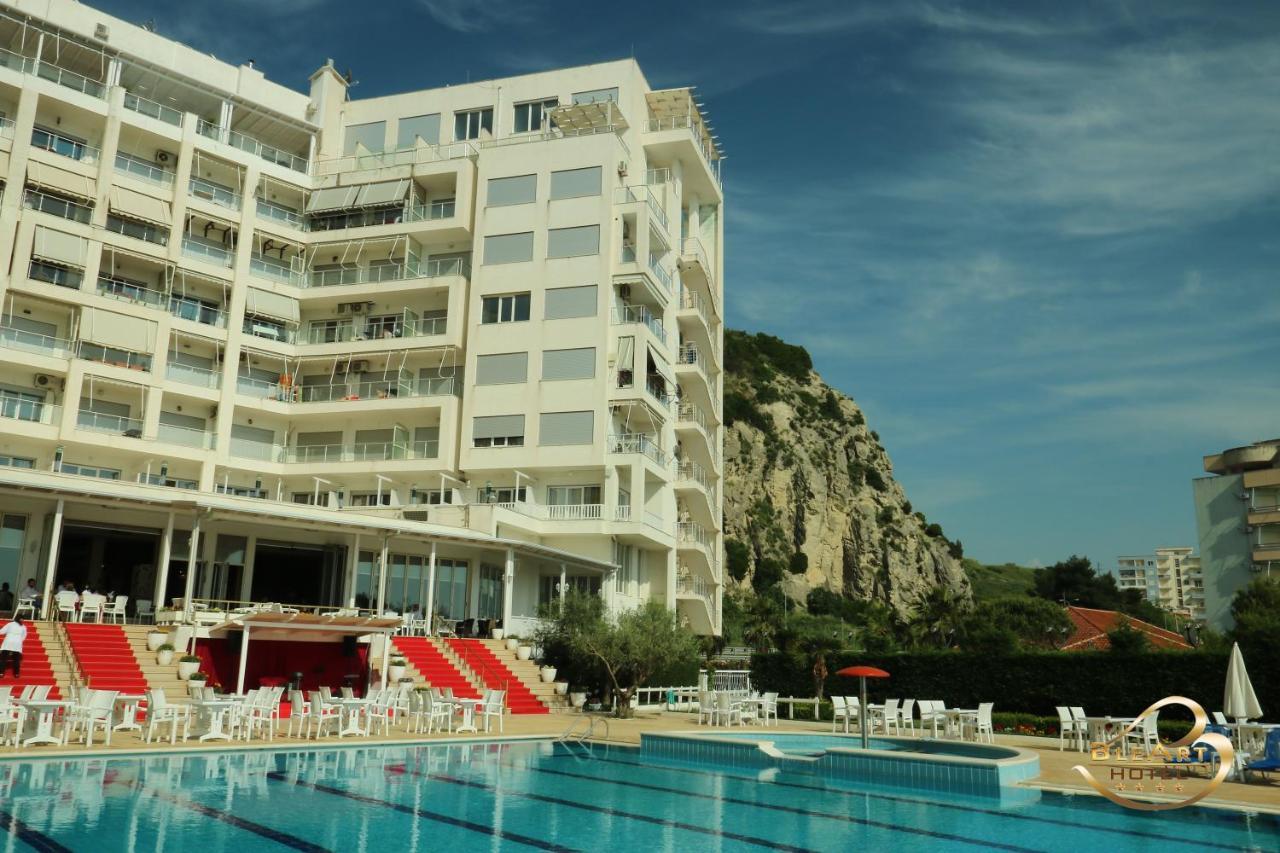 Hotel Bleart Škalngur Екстериор снимка