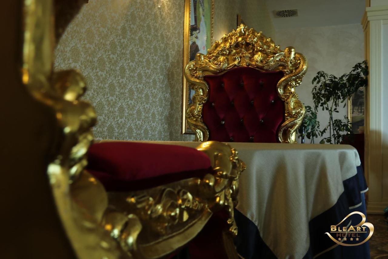 Hotel Bleart Škalngur Екстериор снимка