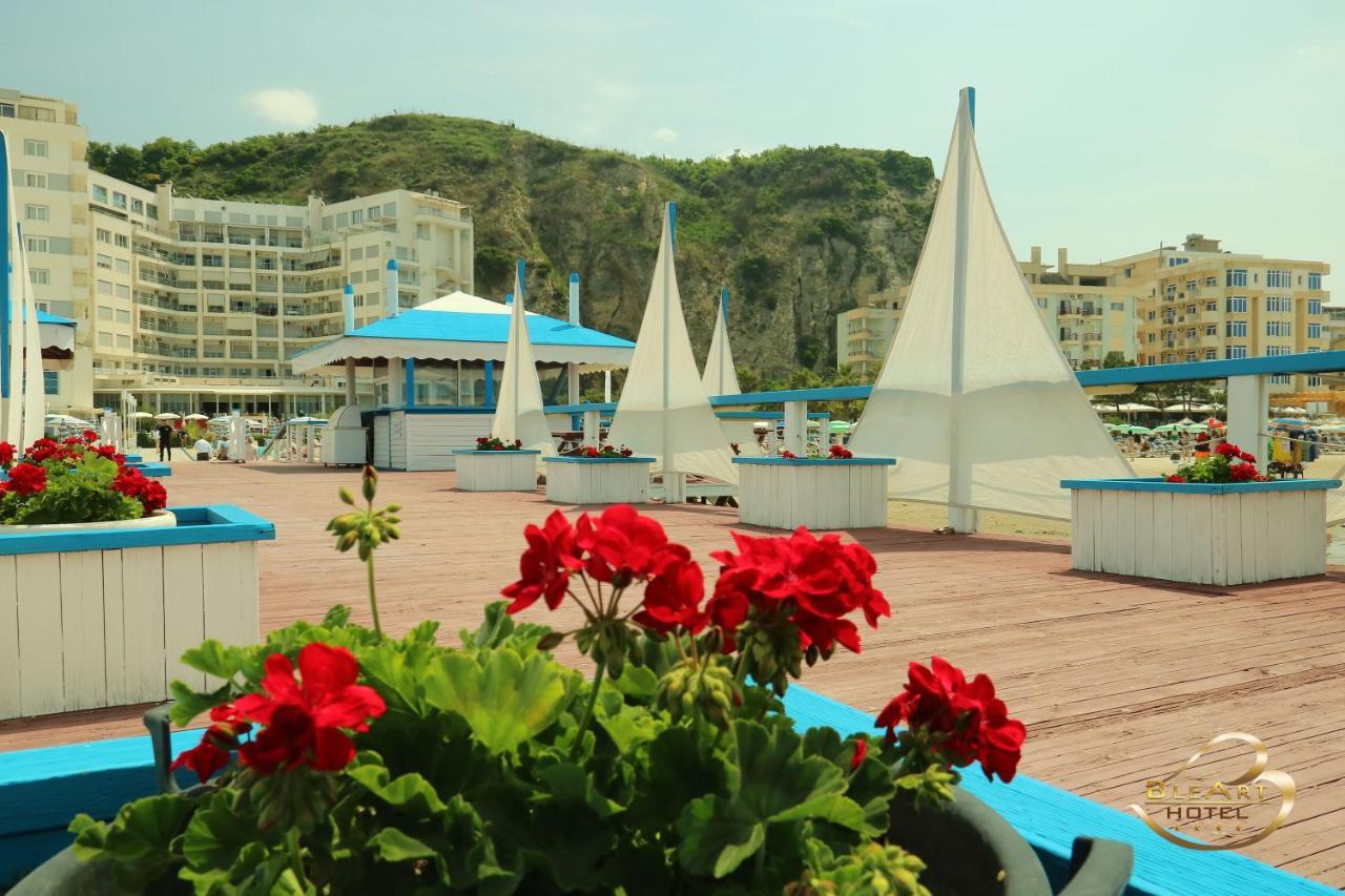 Hotel Bleart Škalngur Екстериор снимка