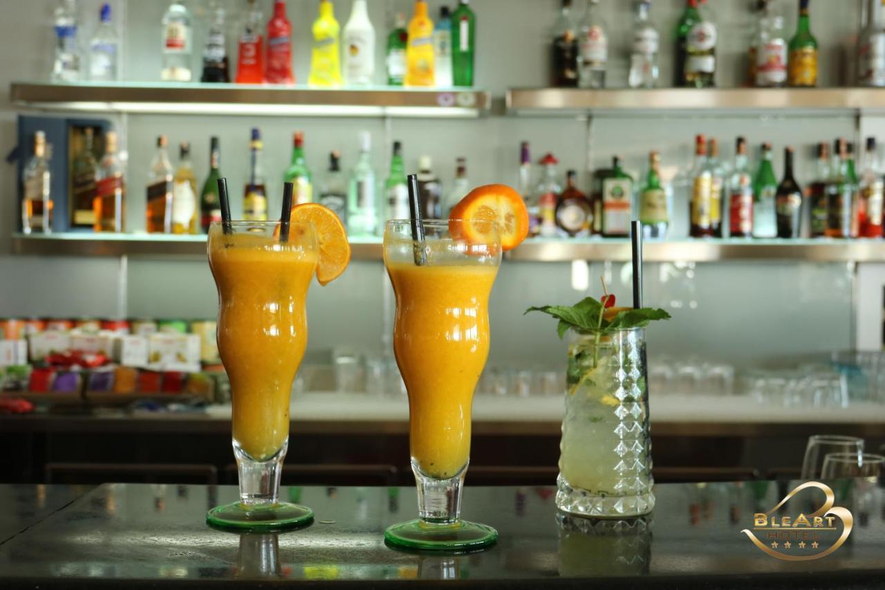 Hotel Bleart Škalngur Екстериор снимка