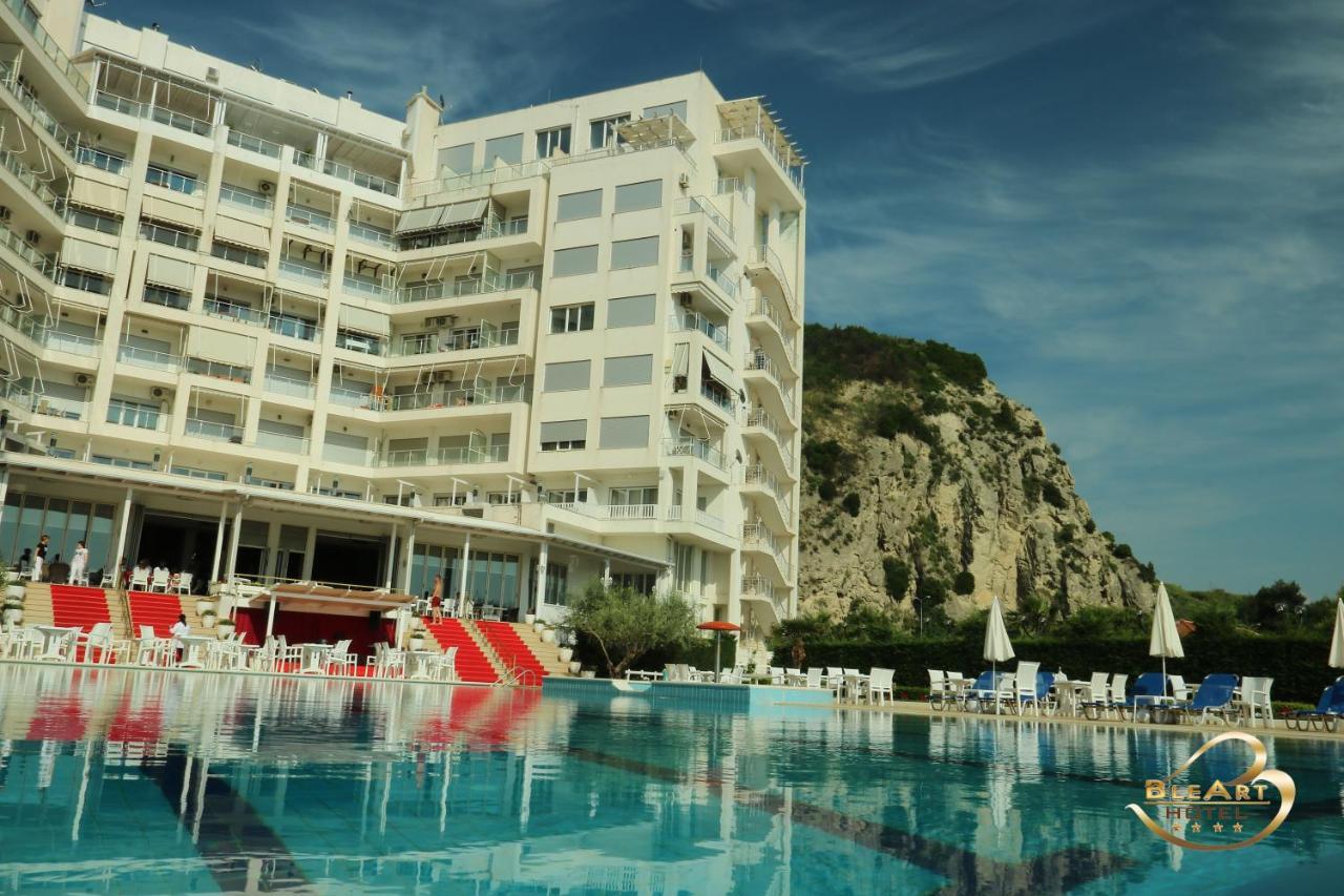 Hotel Bleart Škalngur Екстериор снимка